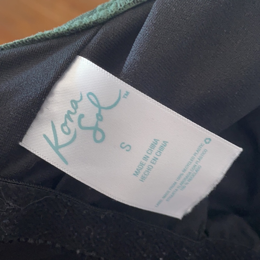 Bathing suit - Picture 4 of 4